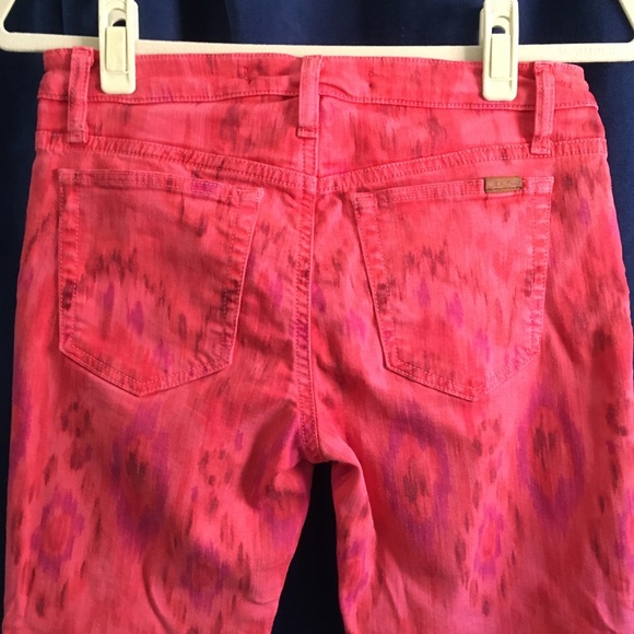 Anthropologie | Pink Ikat Jeans - Picture 5 of 7